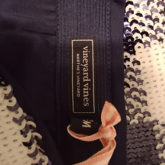 Vineyard Vines Skirt size medium New with Tags - Picture 5 of 6